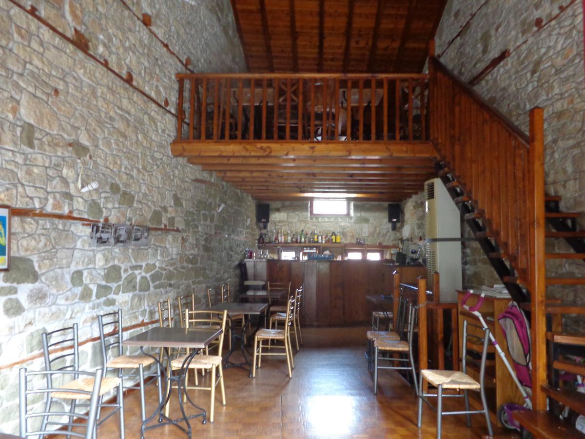 Alonaki Guesthouse Plátanos Buitenkant foto